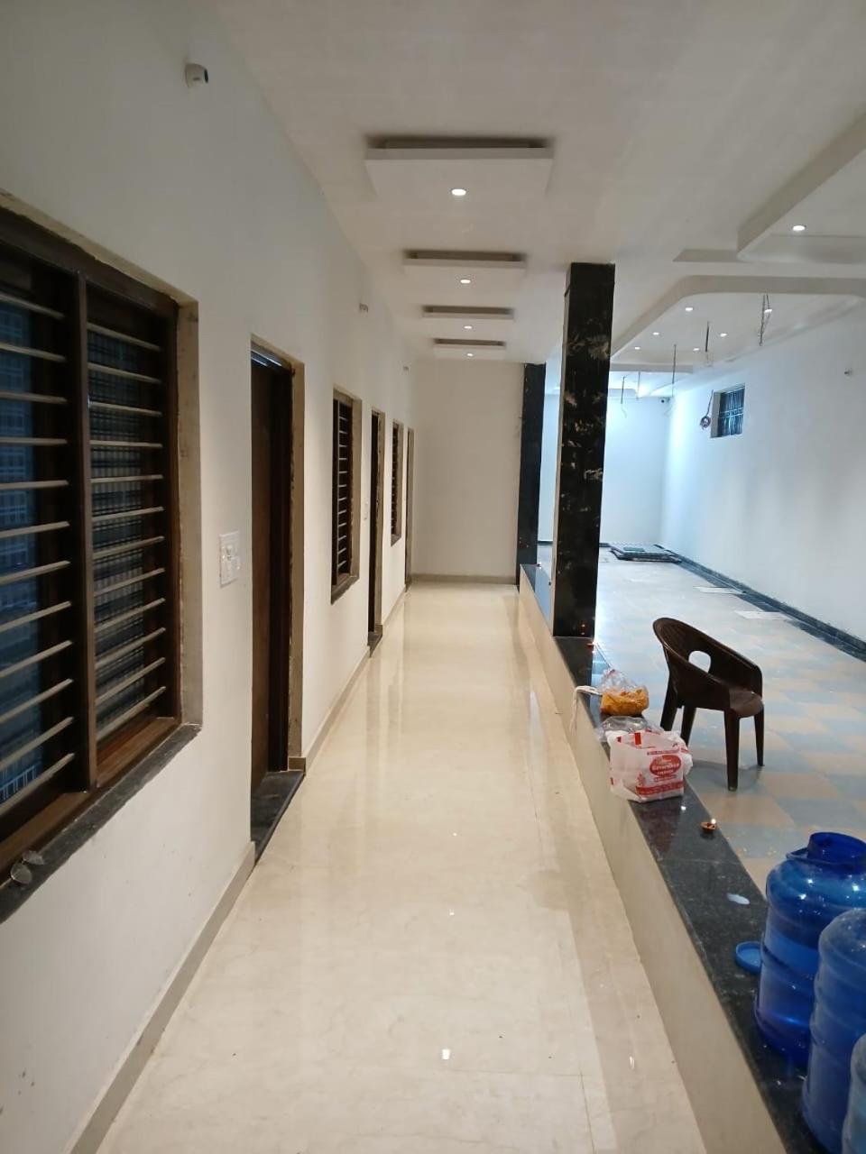Hotel Jaipur In, Jatipura Parikrama Marg Near Mukharvind Temple Govardhan Extérieur photo